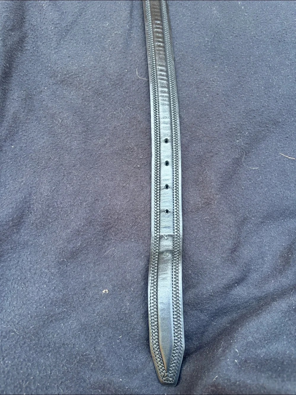 Men's Black Leather Belt with Textured Center Johnston And Murphy.